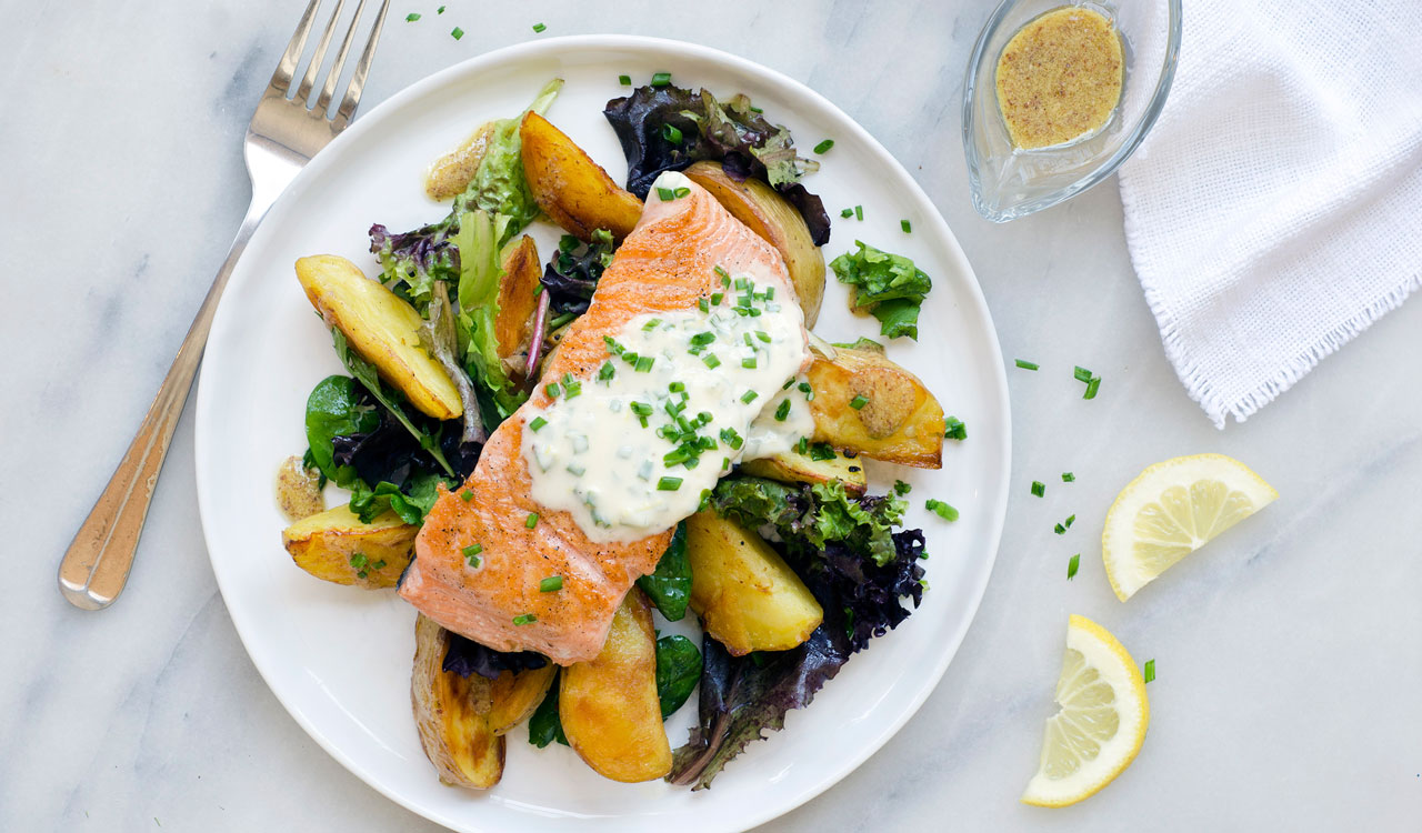 salmon-roasted-potatoes-field-greens-salad-chive-creme-fraiche